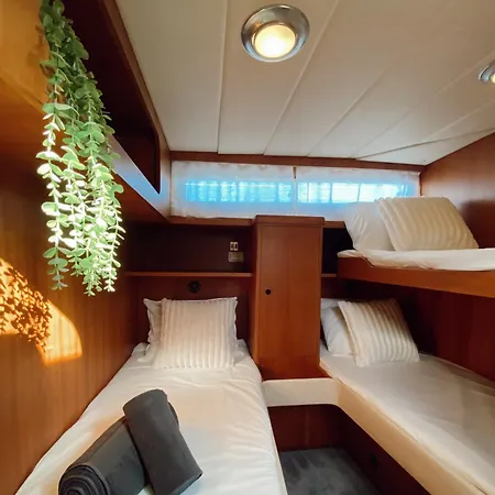 Bateau-hôtel Malmo's Yacht Valence