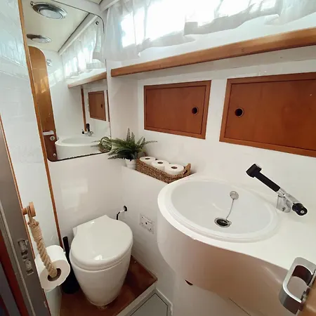 Malmo's Yacht * فالنسيا