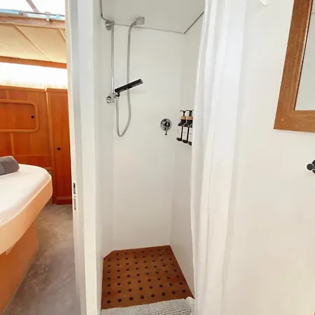 Malmo's Yacht Hotel na wodzie